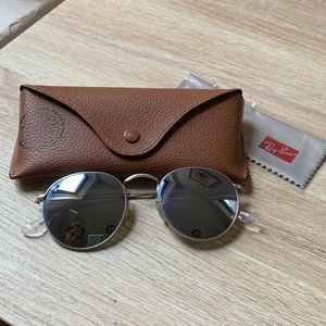 Ray-Ban Round Flash Lenses in Silver